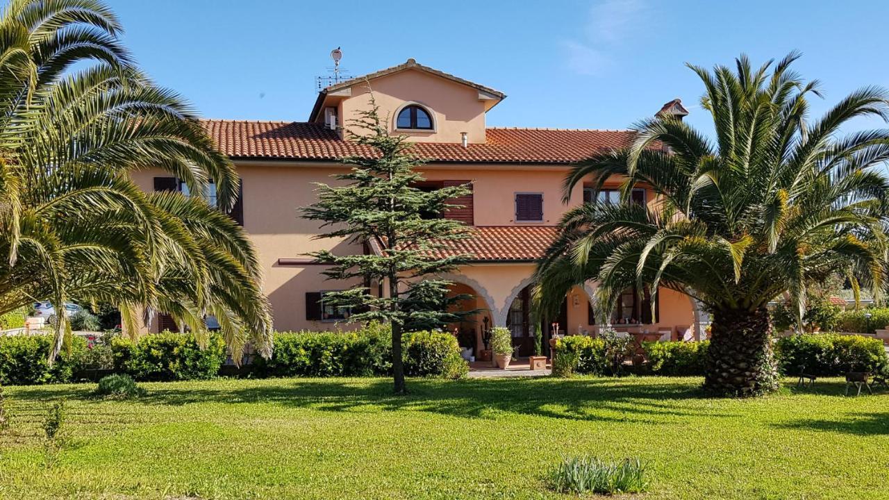 Villa Mandrioli Cecina  Exterior photo